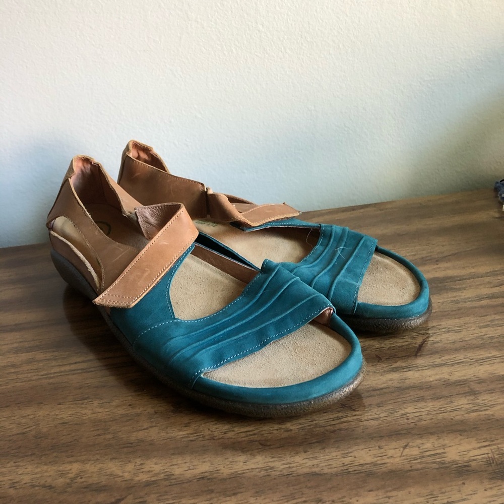 Naot Papaki Leather Sandals